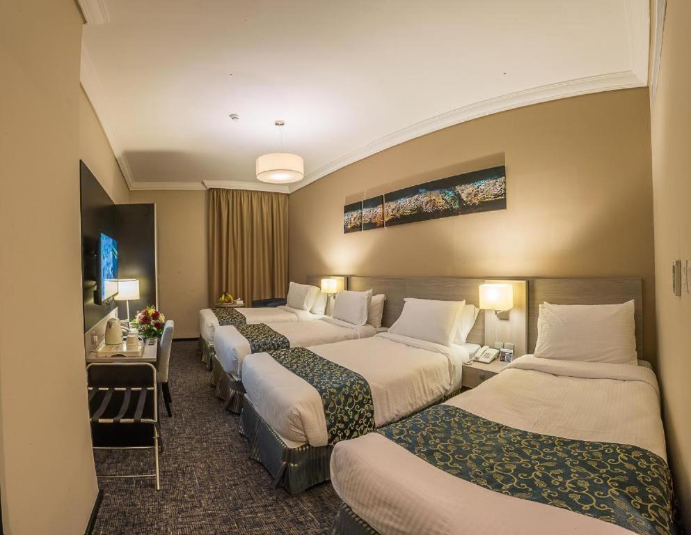 Hotel 1